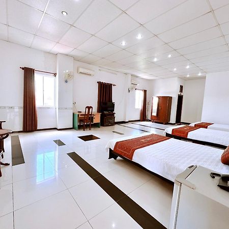 Truc Hoang Ha Hotel Tỉnh Kontum Екстериор снимка