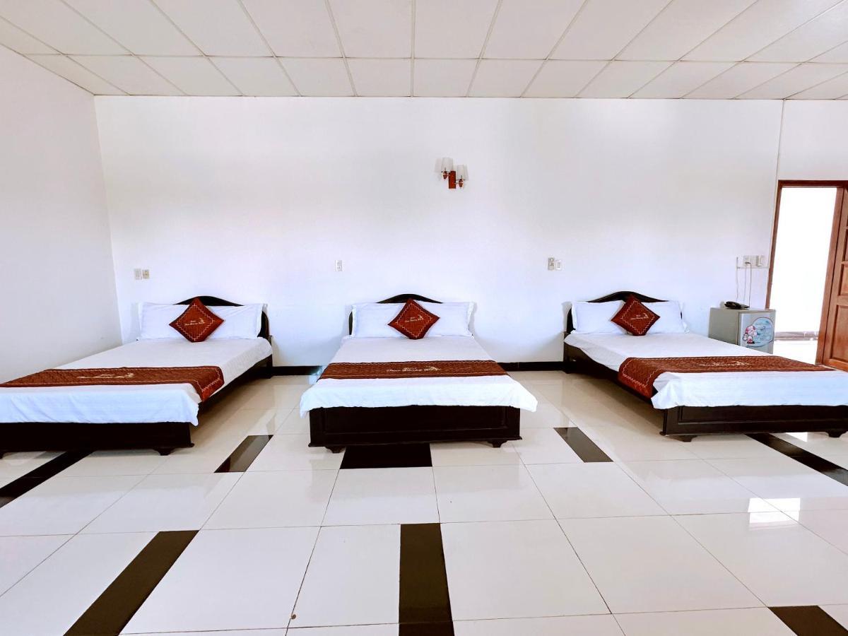 Truc Hoang Ha Hotel Tỉnh Kontum Екстериор снимка