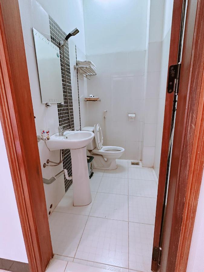 Truc Hoang Ha Hotel Tỉnh Kontum Екстериор снимка