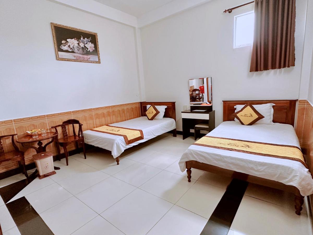 Truc Hoang Ha Hotel Tỉnh Kontum Екстериор снимка