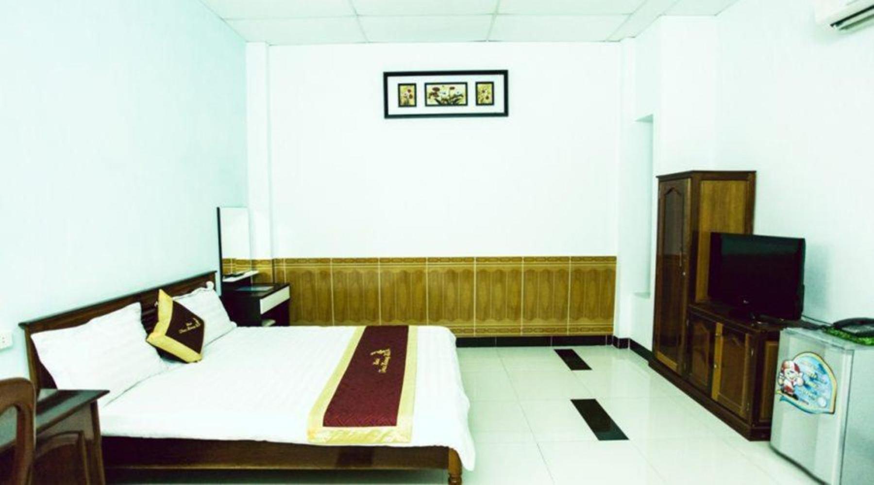 Truc Hoang Ha Hotel Tỉnh Kontum Екстериор снимка